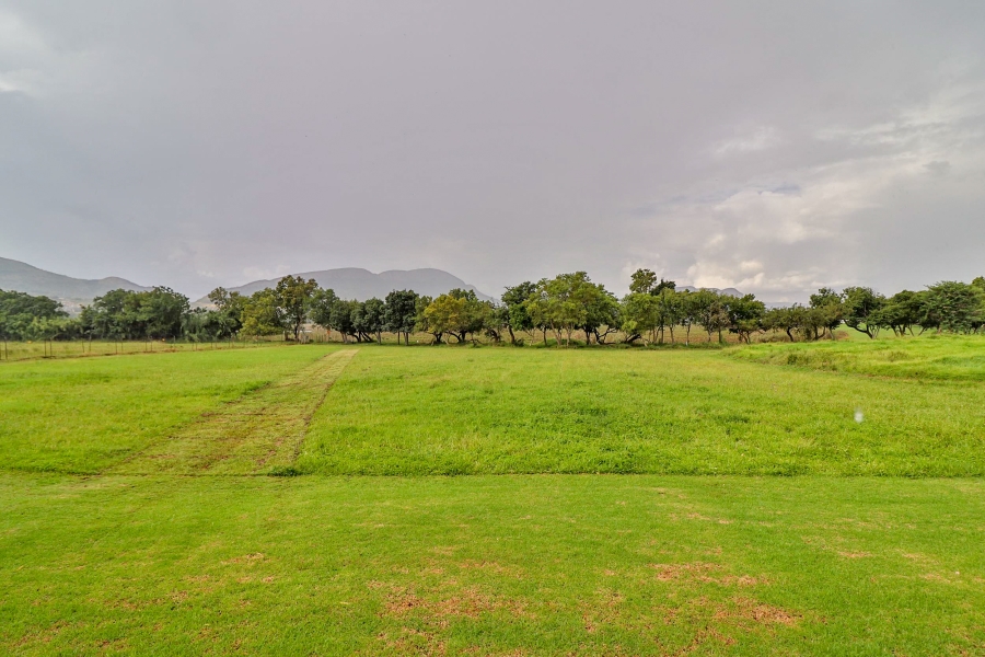 To Let 3 Bedroom Property for Rent in The Coves North West